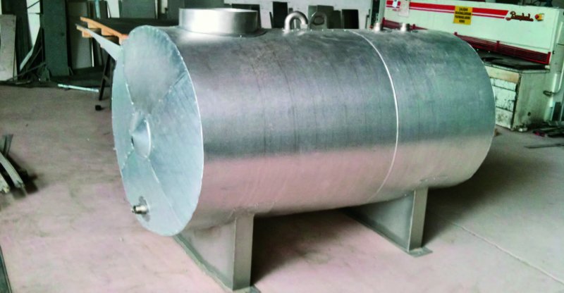 Silindirik Kaynaklı Su Deposu